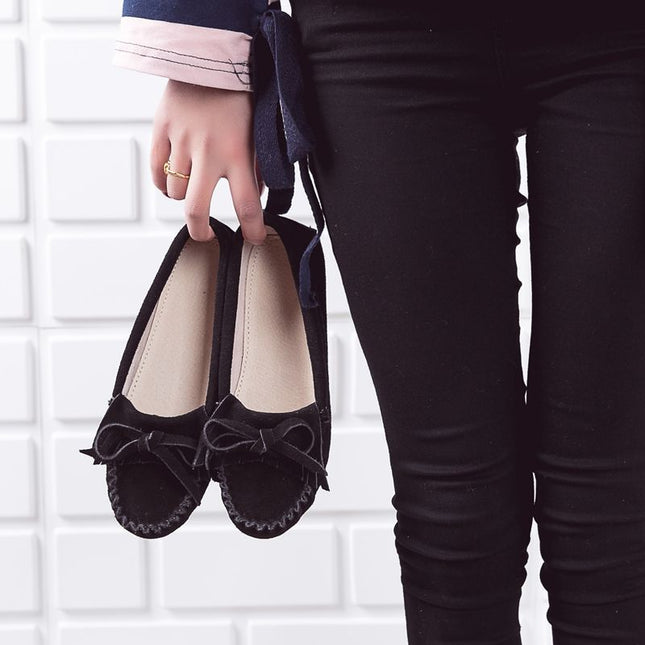 Casual Leather Bow Flats with Tassels