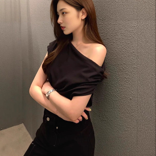 Irregular Shoulder Loose Pullover T-shirt
