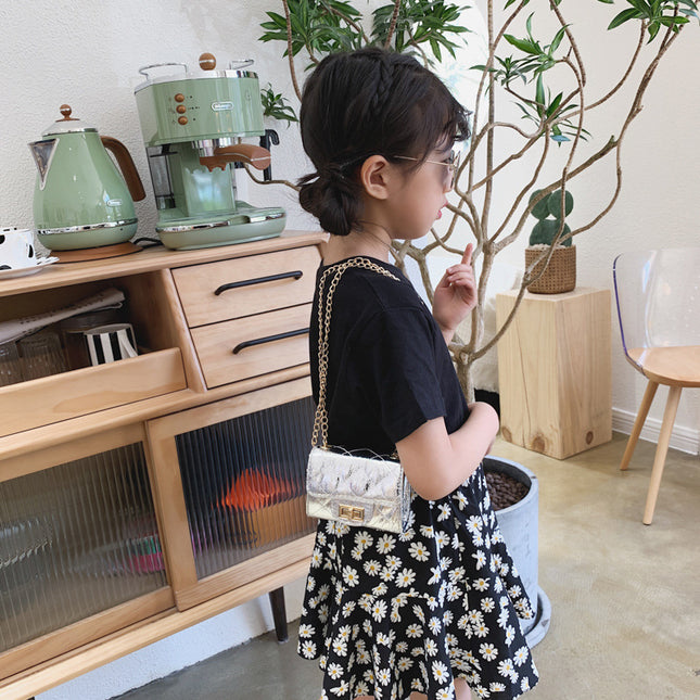 Stylish One Shoulder Leather Messenger Bag for Girls