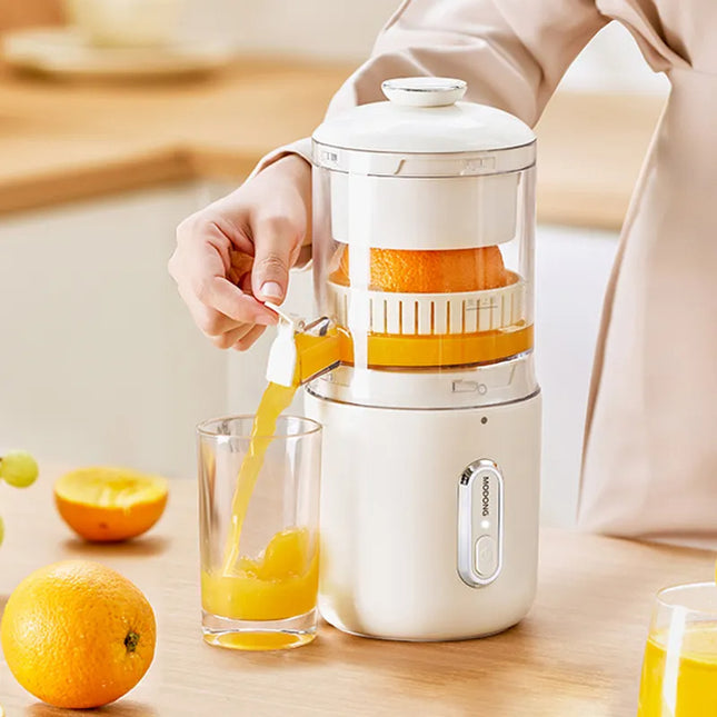 Multifunctional Wireless Electric Juicer Mini Fruit Squeezer