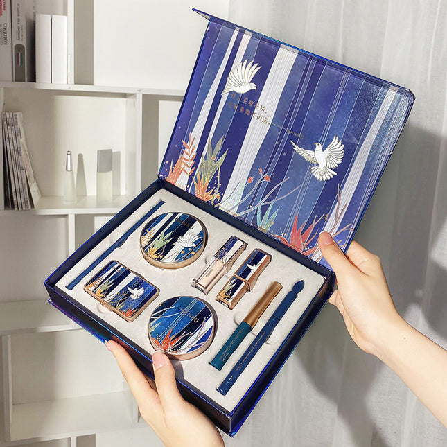 Oriental Beauty Lotus Pond Moonlight Velvet Lipstick Makeup Set