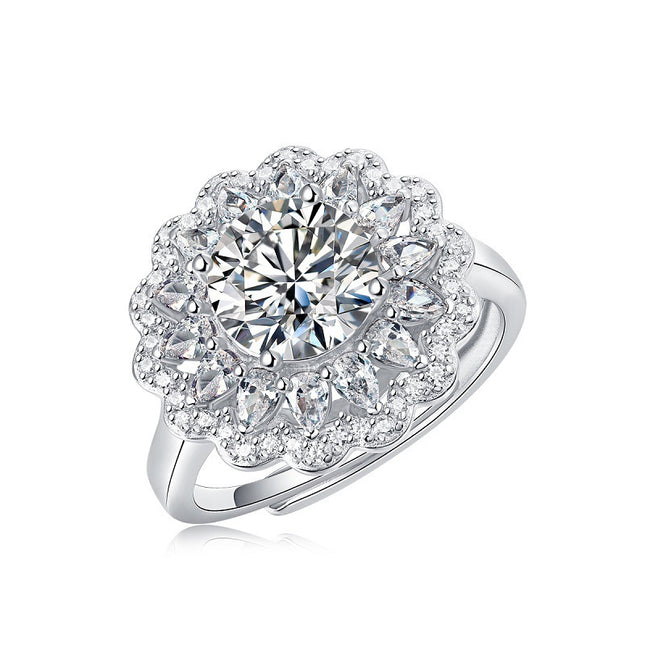 New Stylish Engagement Ring