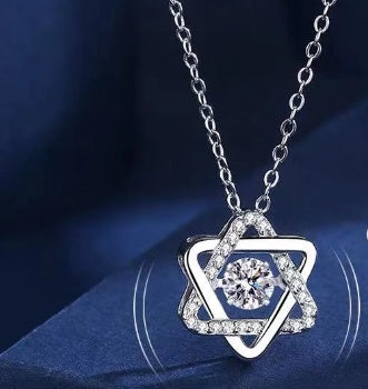 Star Necklace Female Six Pointed Star Clavicle Chain